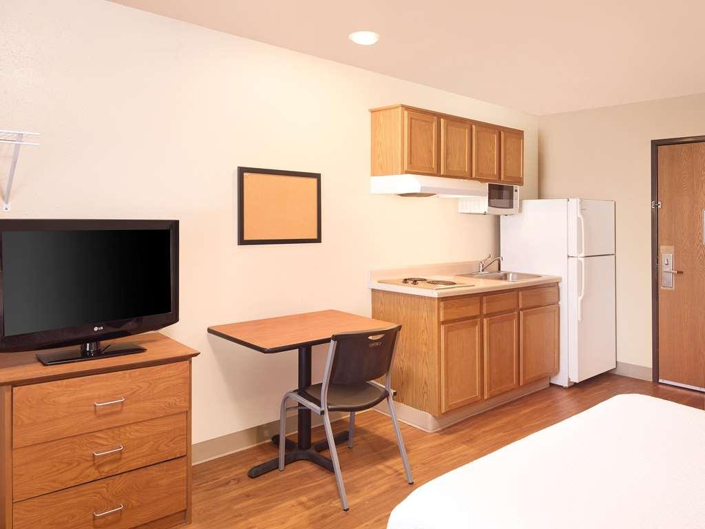 Extended Stay America Select Suites - Kansas City - South - I-49 Ruang foto