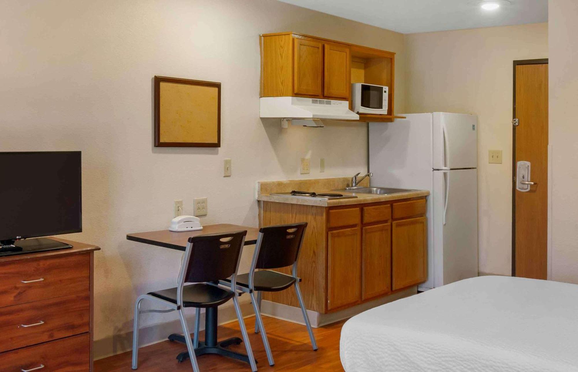 Extended Stay America Select Suites - Kansas City - South - I-49 Bagian luar foto
